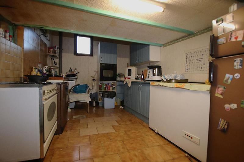 Villa - 215 m² - 9 pièces