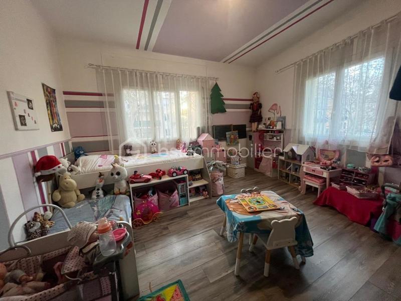 Appartement - 87 m² - 4 pièces