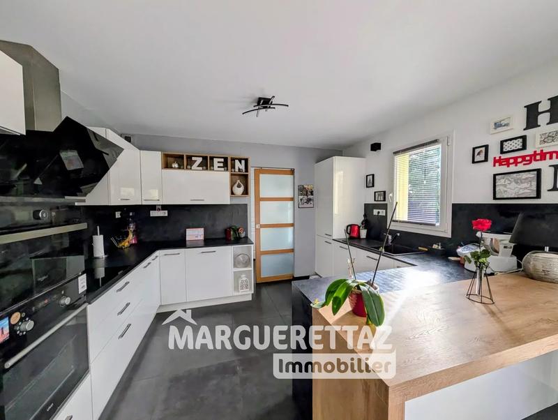 Maison - 125 m² - 5 pièces