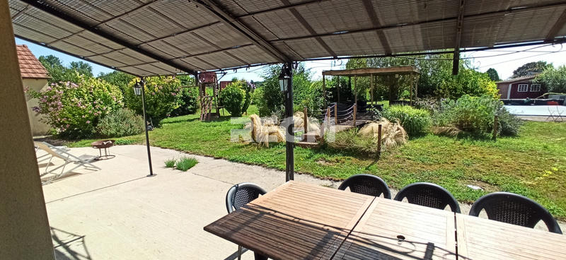 Maison - 135 m² - 6 pièces