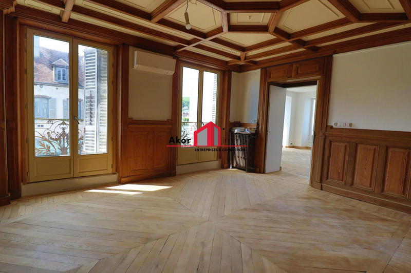 Bureau - 9 m² - 1 pièce