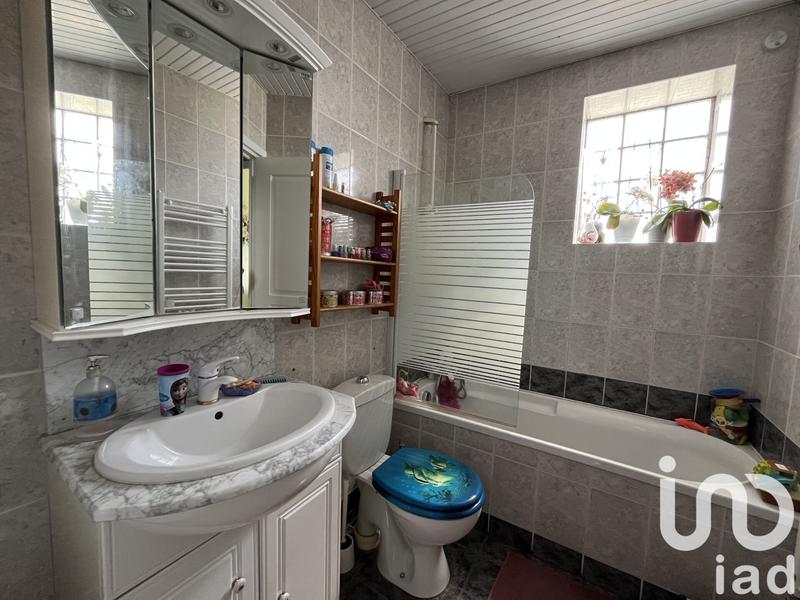 Maison - 102 m² - 5 pièces