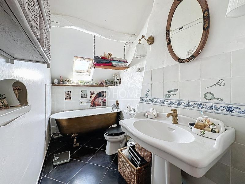 Maison - 111 m² - 4 pièces