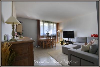 Appartement - 79 m² - 5 pièces