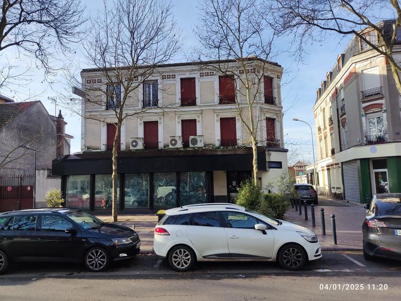 Local commercial - 650 m²