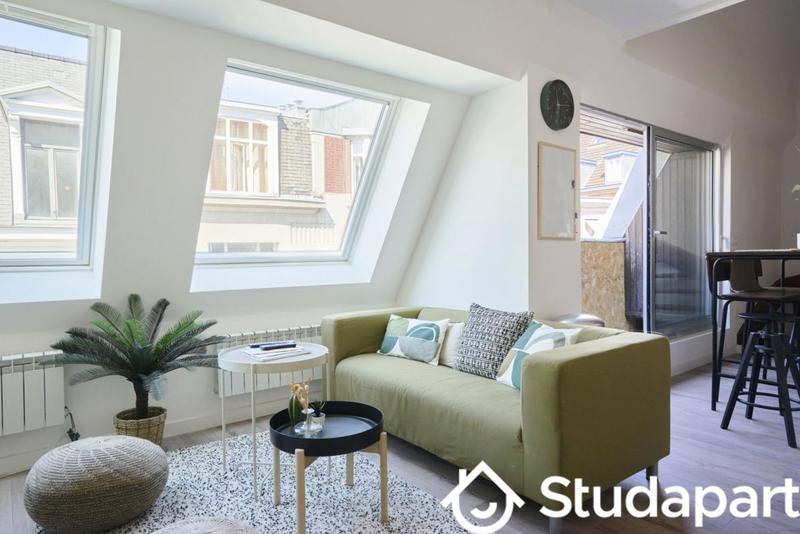 Chambre - 9 m² - 1 pièce