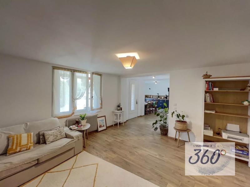 Maison - 136 m² - 5 pièces