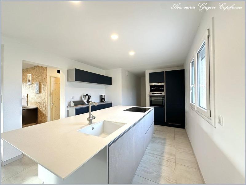 Maison - 145 m² - 7 pièces