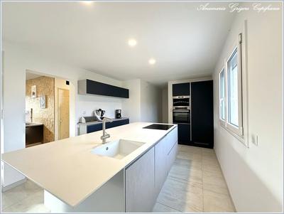 Maison - 145 m² - 7 pièces