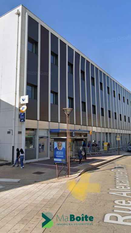 Local d'activités - 355 m²