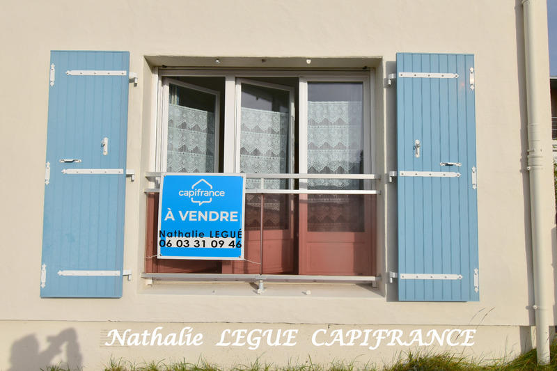 Studio - 25 m² - 1 pièce