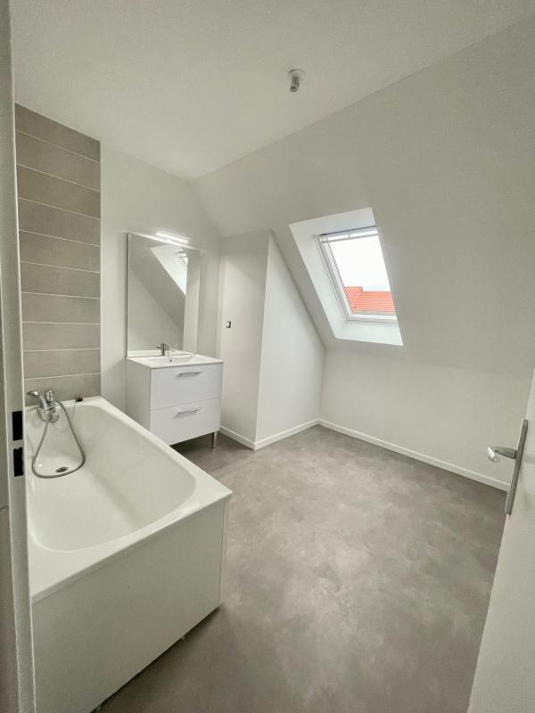 Maison - 81 m² - 4 pièces