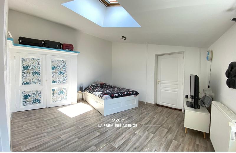 Maison - 120 m² - 6 pièces