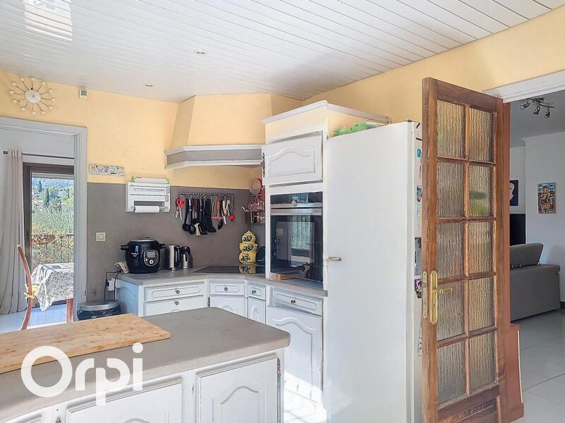 Maison - 166 m² - 5 pièces