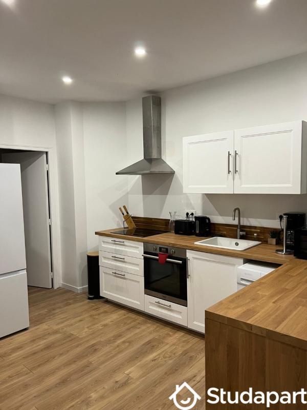 Chambre - 14 m² - 1 pièce