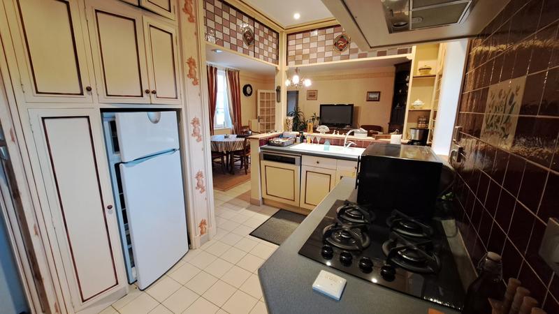 Maison ancienne - 265 m² - 8 pièces