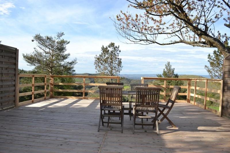 Maison - 276 m² - 13 pièces