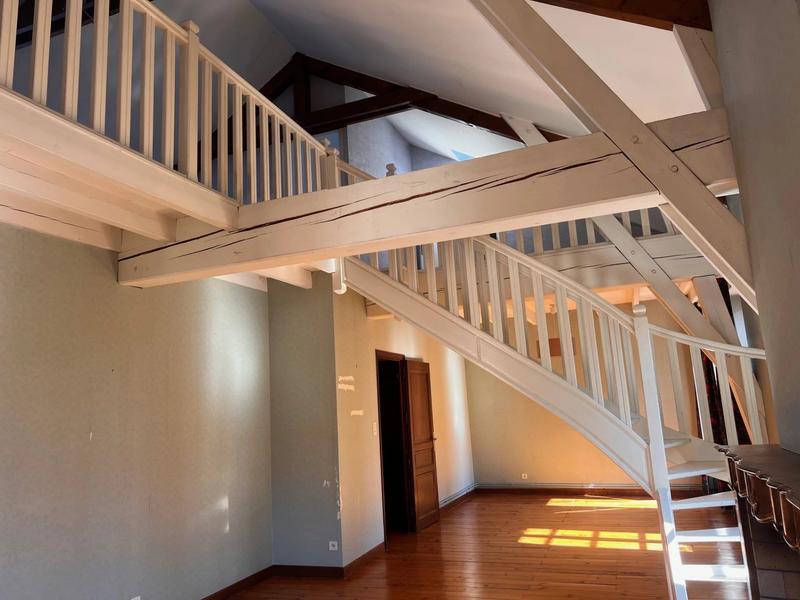 Appartement - 142 m² - 7 pièces