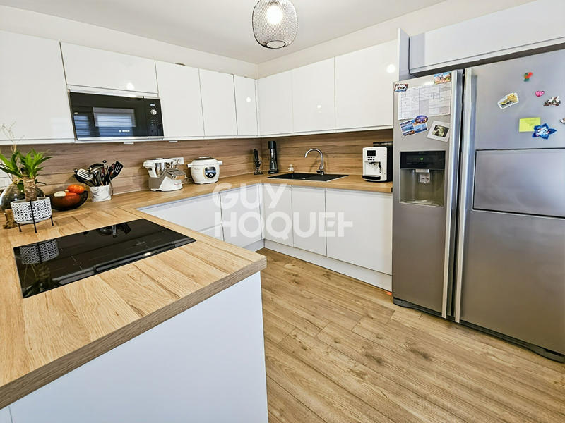 Maison - 103 m² - 6 pièces