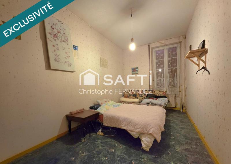 Maison - 303 m² - 10 pièces