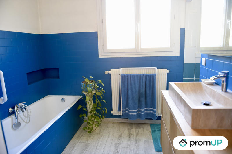 Villa - 168 m² - 6 pièces