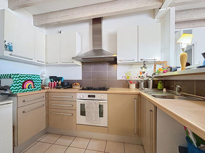 Appartement - 82 m² - 4 pièces