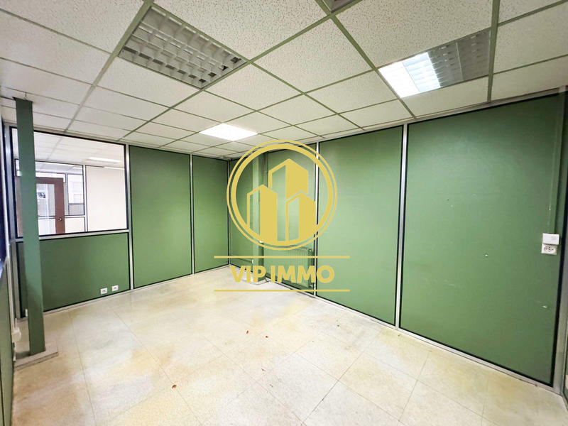 Local commercial - 300 m²