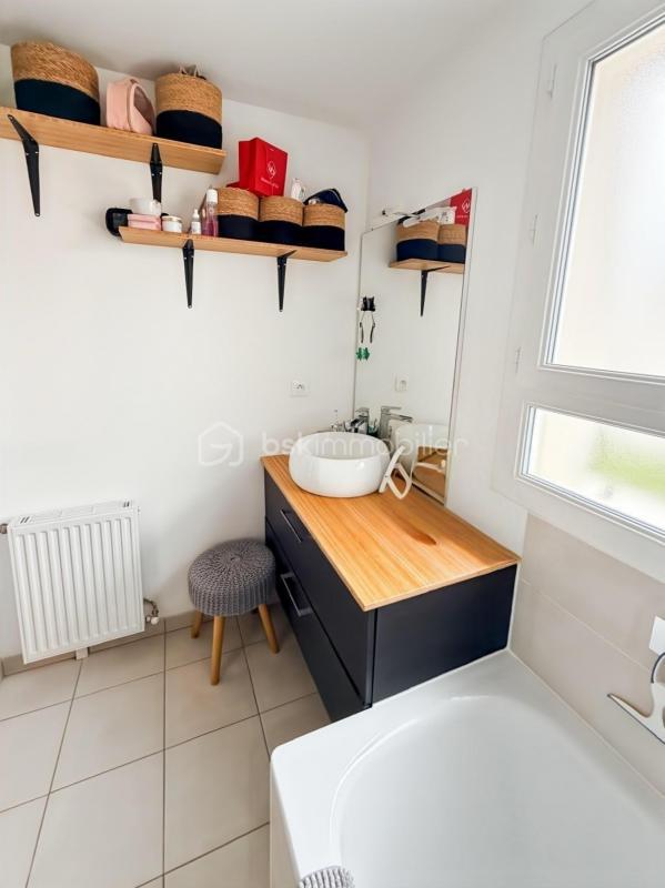 Maison traditionnelle - 79 m² - 4 pièces