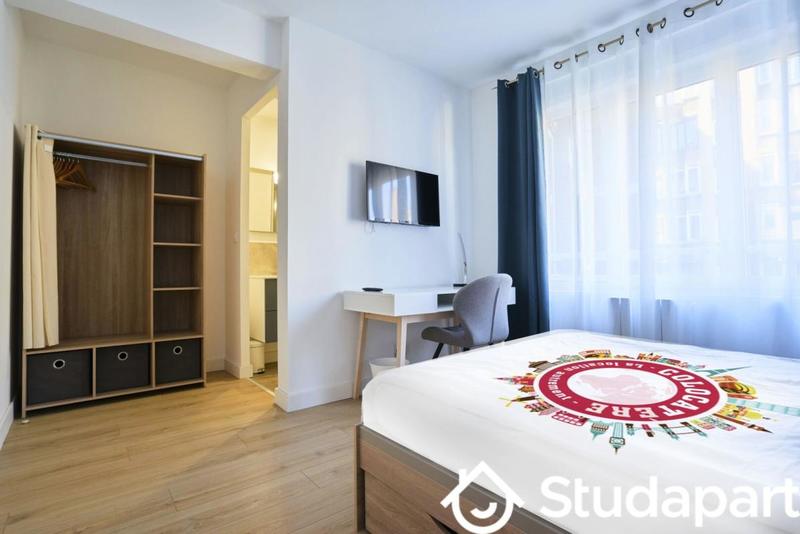 Chambre - 10 m² - 1 pièce