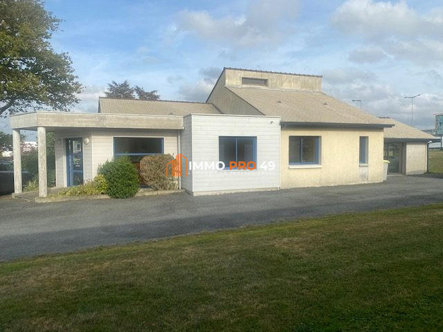 Bureau - 160 m² - 7 pièces