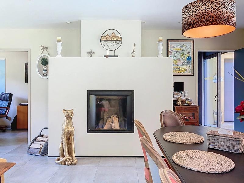 Maison - 215 m² - 7 pièces