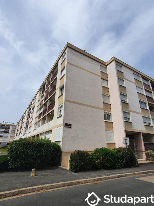 Chambre - 12 m² - 1 pièce