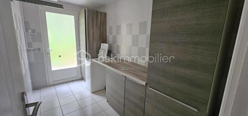 Maison - 270 m² - 10 pièces