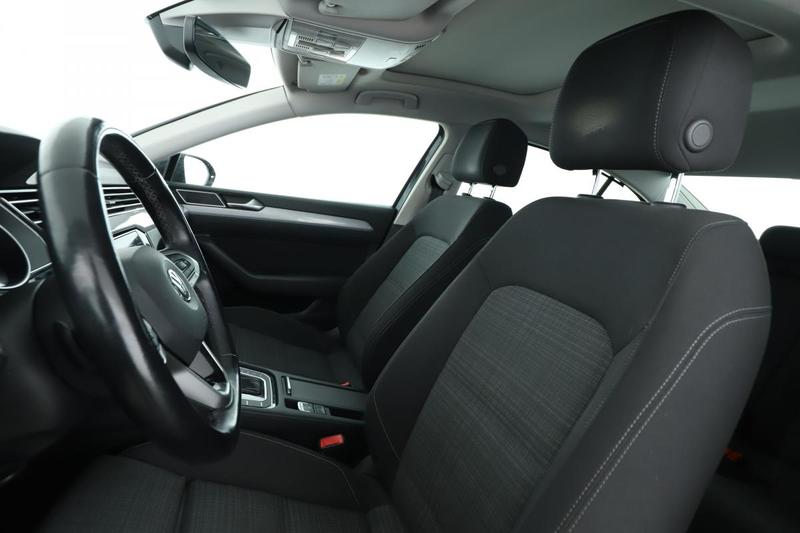 Volkswagen Passat 2.0 Tdi Scr Business Dsg7 150 ch
