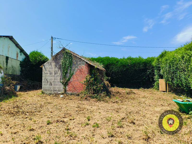 Terrain de loisirs - 713 m²