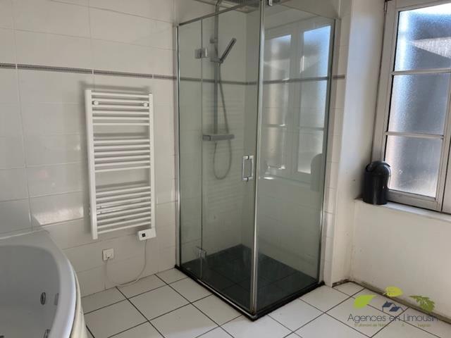 Maison de bourg - 200 m² - 9 pièces