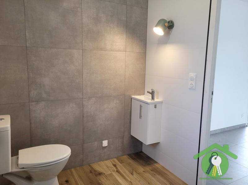 Maison - 95 m² - 4 pièces