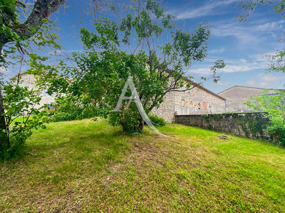 Maison - 171 m² - 7 pièces