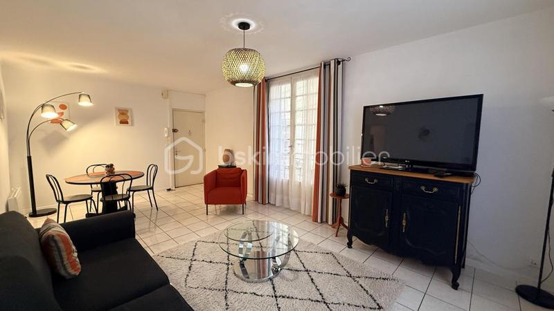 Immeuble - 350 m² - 8 pièces