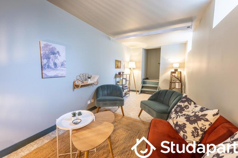 Chambre - 11 m² - 1 pièce