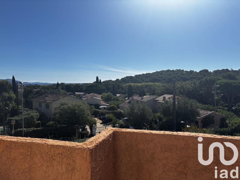 Maison - 212 m² - 8 pièces