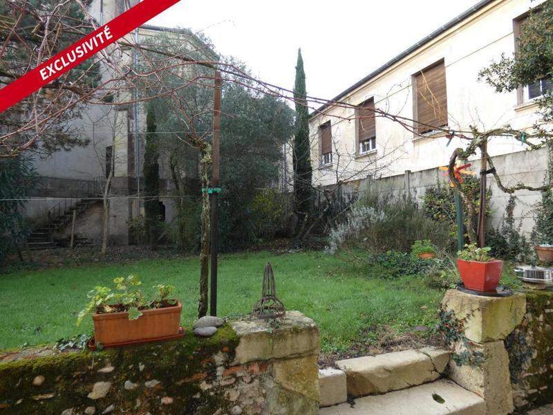 Maison ancienne - 234 m² - 8 pièces