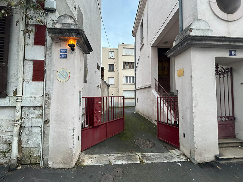 Immeuble - 200 m² - 10 pièces