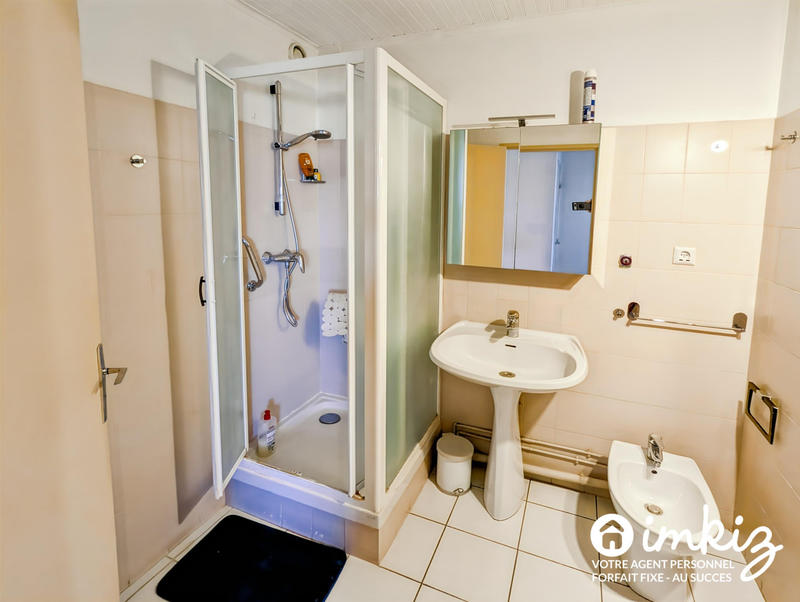 Appartement - 85 m² - 4 pièces