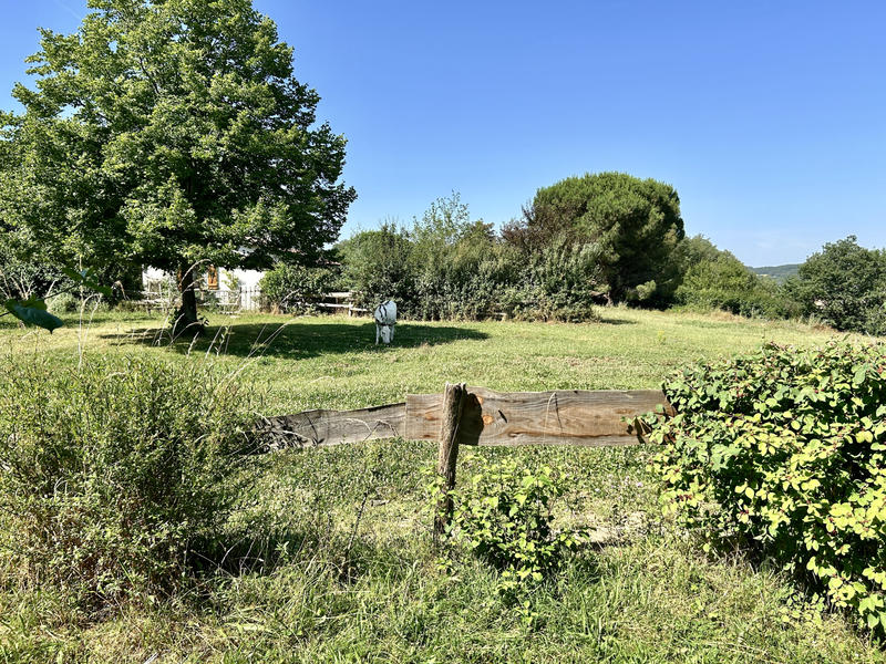 Maison - 380 m² - 10 pièces