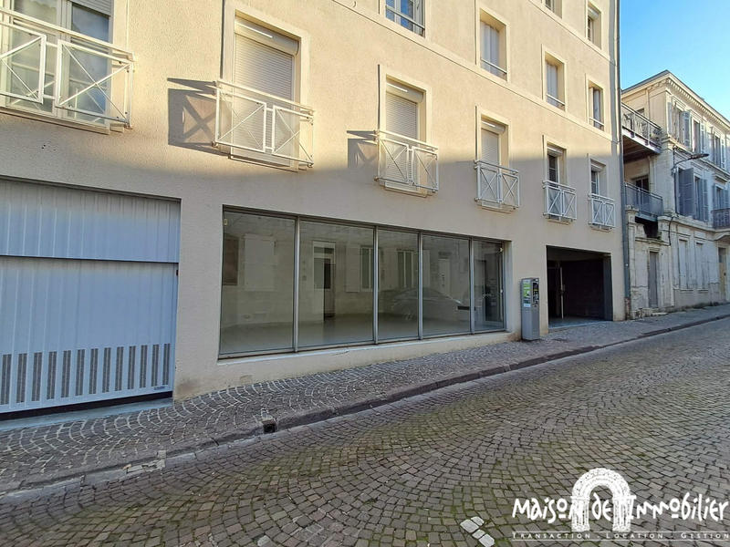 Local commercial - 44 m² - 1 pièce