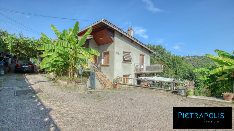 Maison - 137 m² - 4 pièces