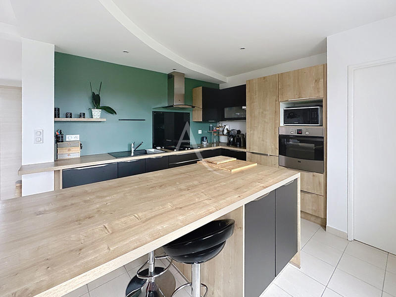 Maison - 125 m² - 5 pièces