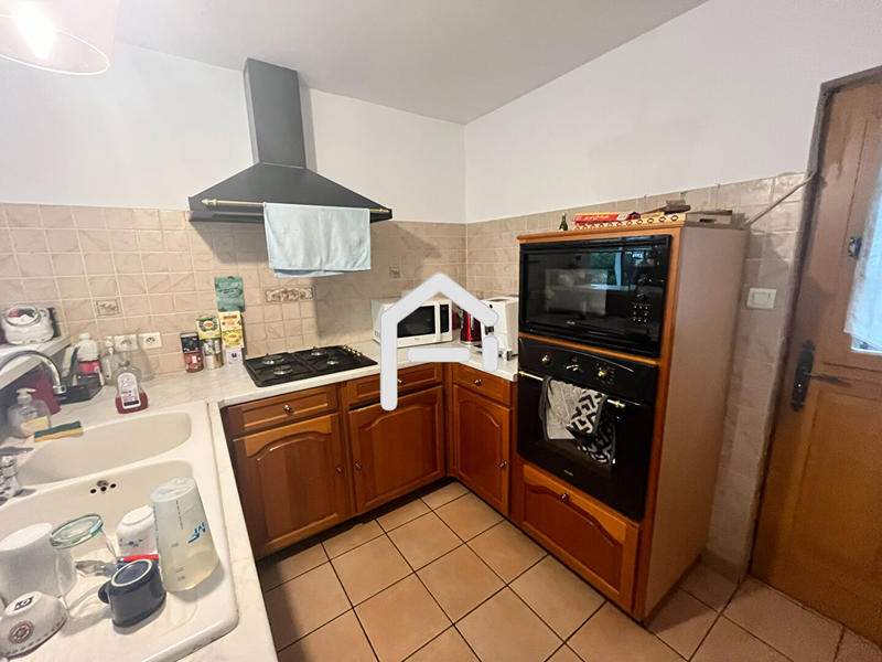 Local d'activité / Entrepôt - 110 m² - 11 pièces