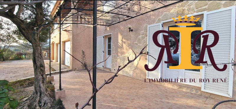 Maison - 163 m² - 8 pièces